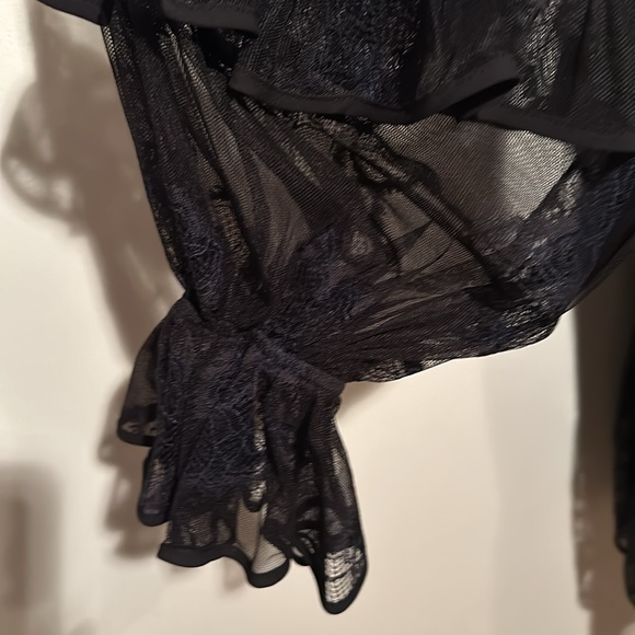 ALEXIS Magna Organza Tiered Dark Blue Dress SIZE L. - Picture 7 of 9